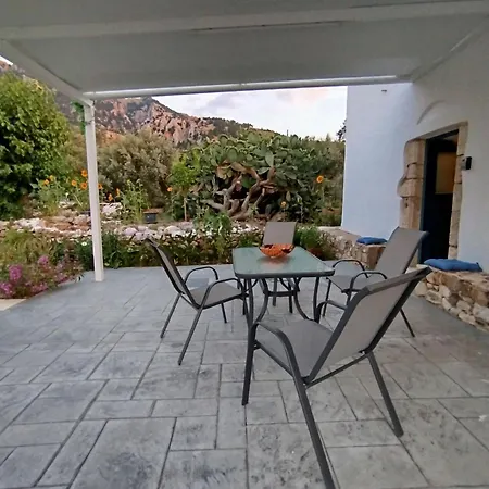 Grossvaters Haus - Ein 150 Jahre Altes Steinhaus By Interhome * Miasto Kos
